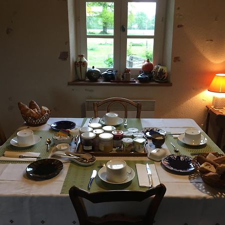 Bed and Breakfast La Thibaude - Livry Livry  Екстер'єр фото