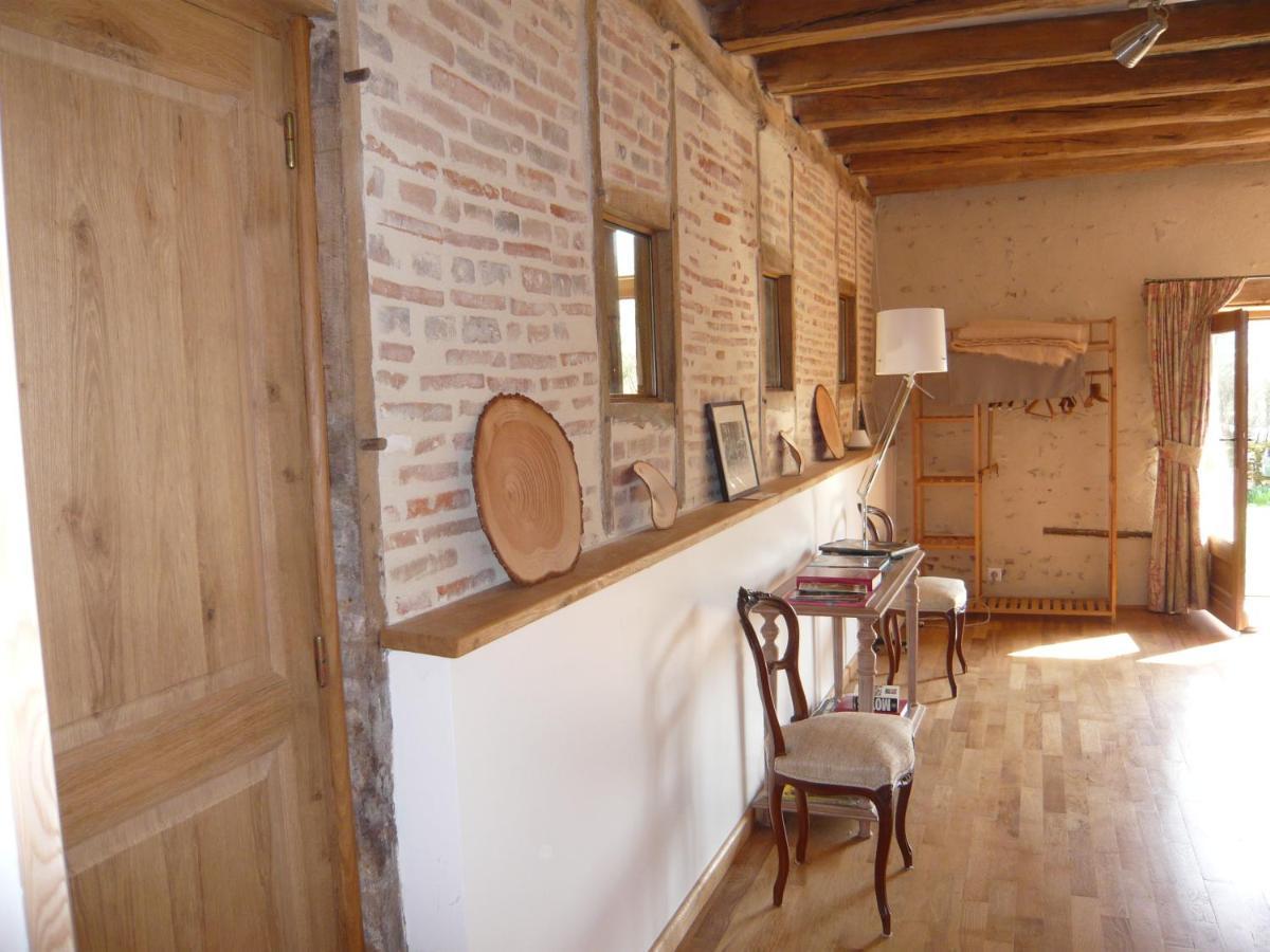 Bed and Breakfast La Thibaude - Livry Livry  Екстер'єр фото