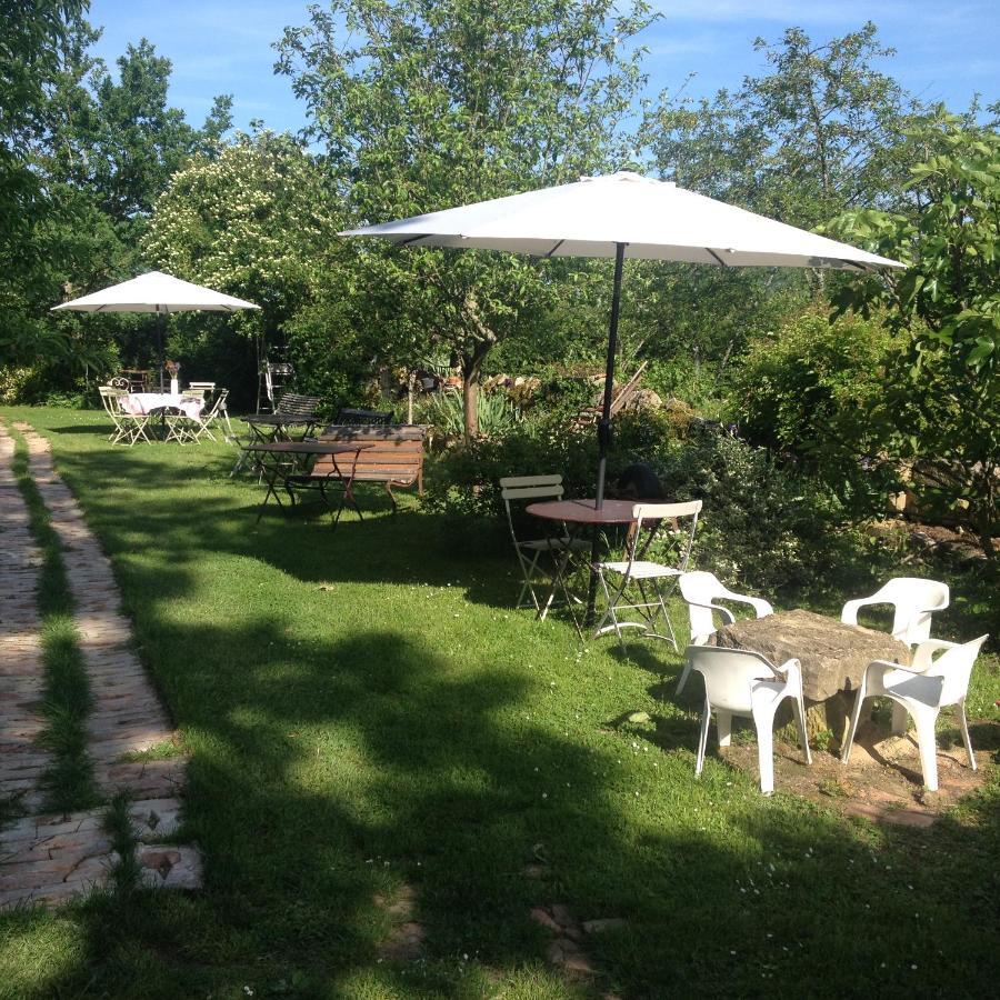 Bed and Breakfast La Thibaude - Livry Livry  Екстер'єр фото